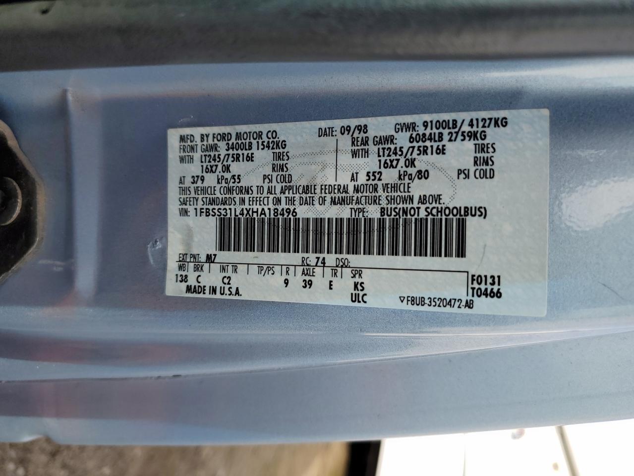 1999 Ford Econoline E350 Super Duty Wagon VIN: 1FBSS31L4XHA18496 Lot: 90064585