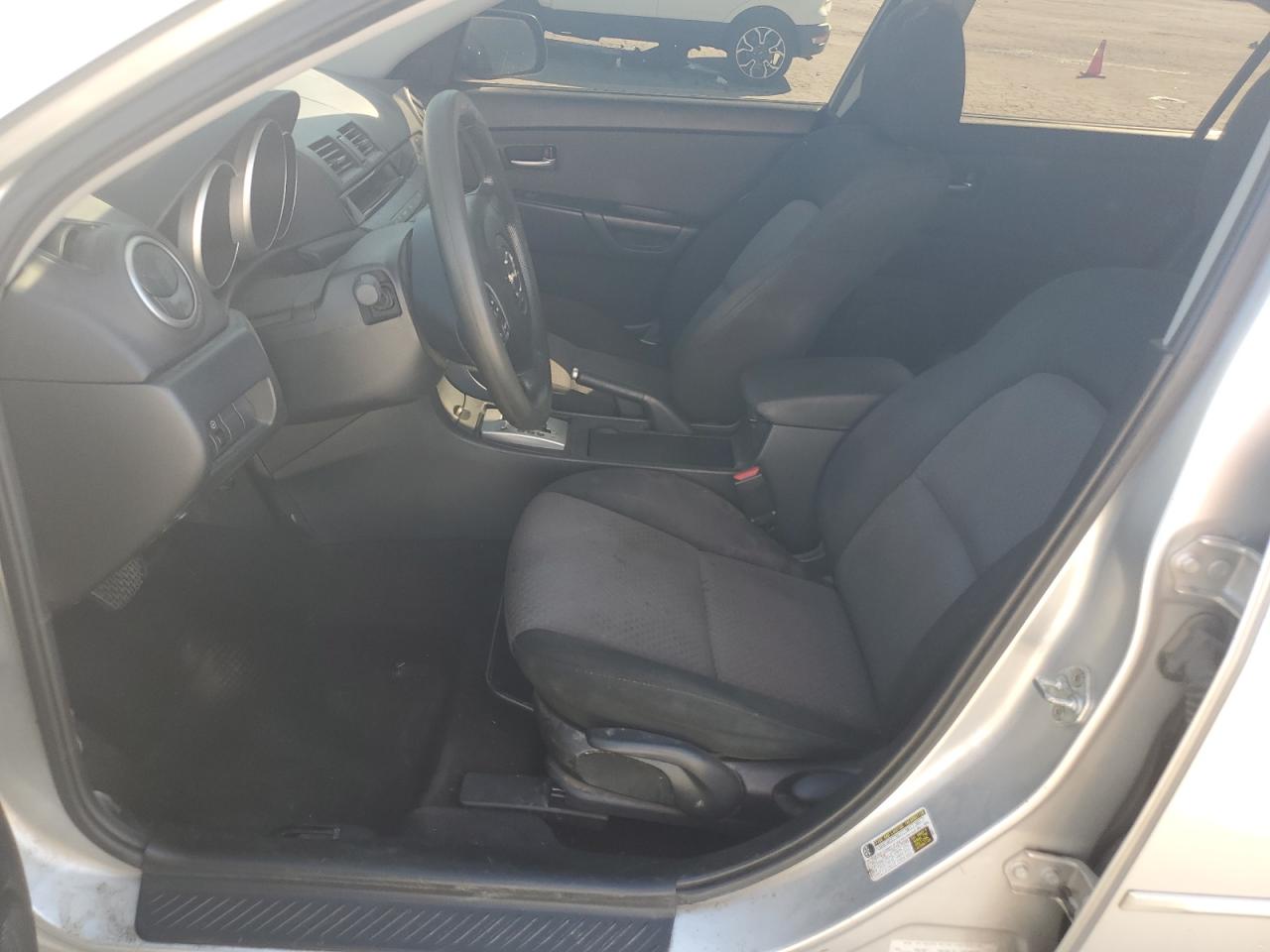 2006 Mazda 3 I VIN: JM1BK12F961463722 Lot: 86796685