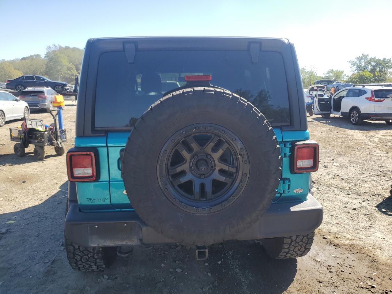 2020 Jeep Wrangler Unlimited Sport VIN: 1C4HJXDG2LW177053 Lot: 85815875