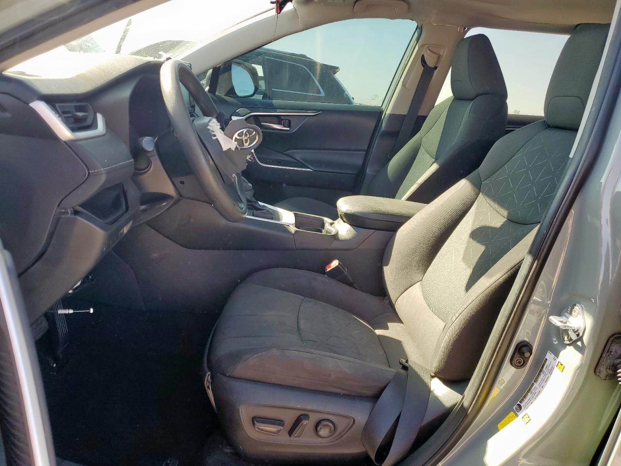 2021 Toyota Rav4 Xle VIN: 2T3W1RFV7MW155645 Lot: 86331365