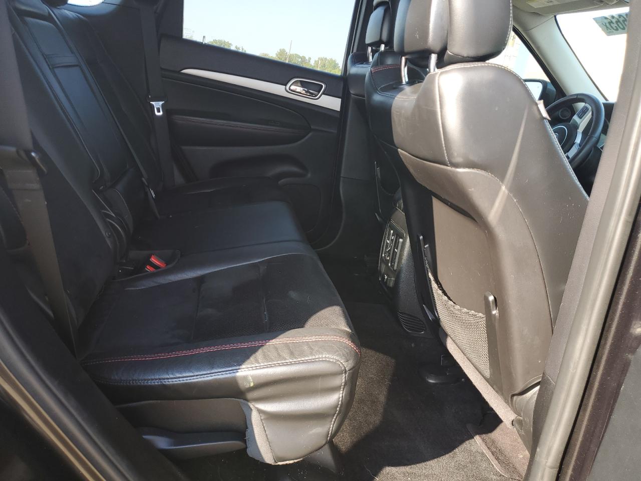 2013 Jeep Grand Cherokee Laredo VIN: 1C4RJFAT6DC615656 Lot: 82222665