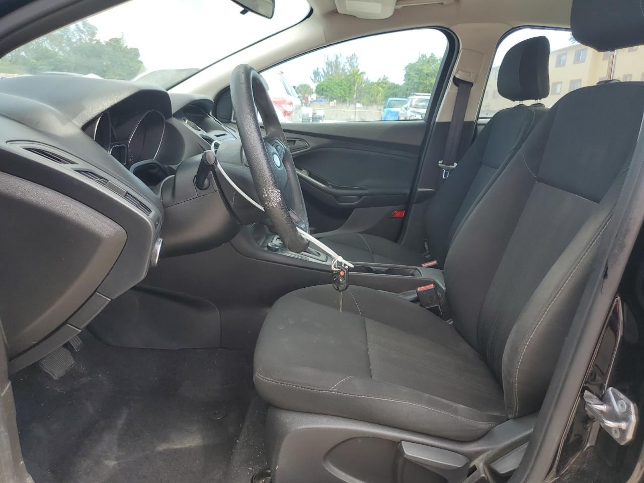 2017 Ford Focus S VIN: 1FADP3E29HL231942 Lot: 89488715