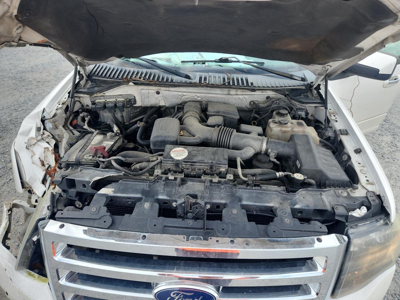 2013 Ford Expedition Limited VIN: 1FMJU2A54DEF59411 Lot: 84605155