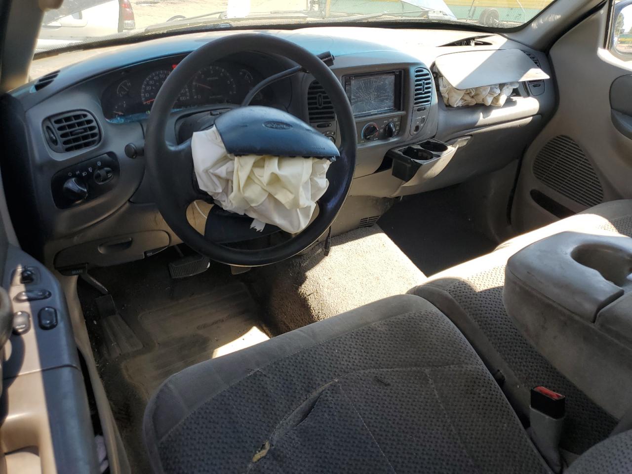 2000 Ford F150 VIN: 1FTRX18L9YKA39810 Lot: 85877565