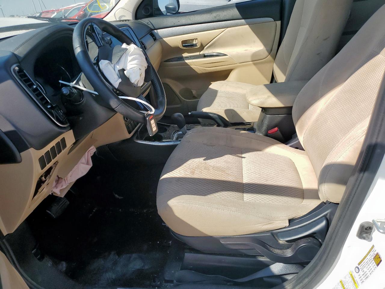 2018 Mitsubishi Outlander Se VIN: JA4AD3A30JZ031940 Lot: 82469785