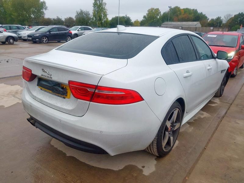 2017 JAGUAR XE R-SPORT D 