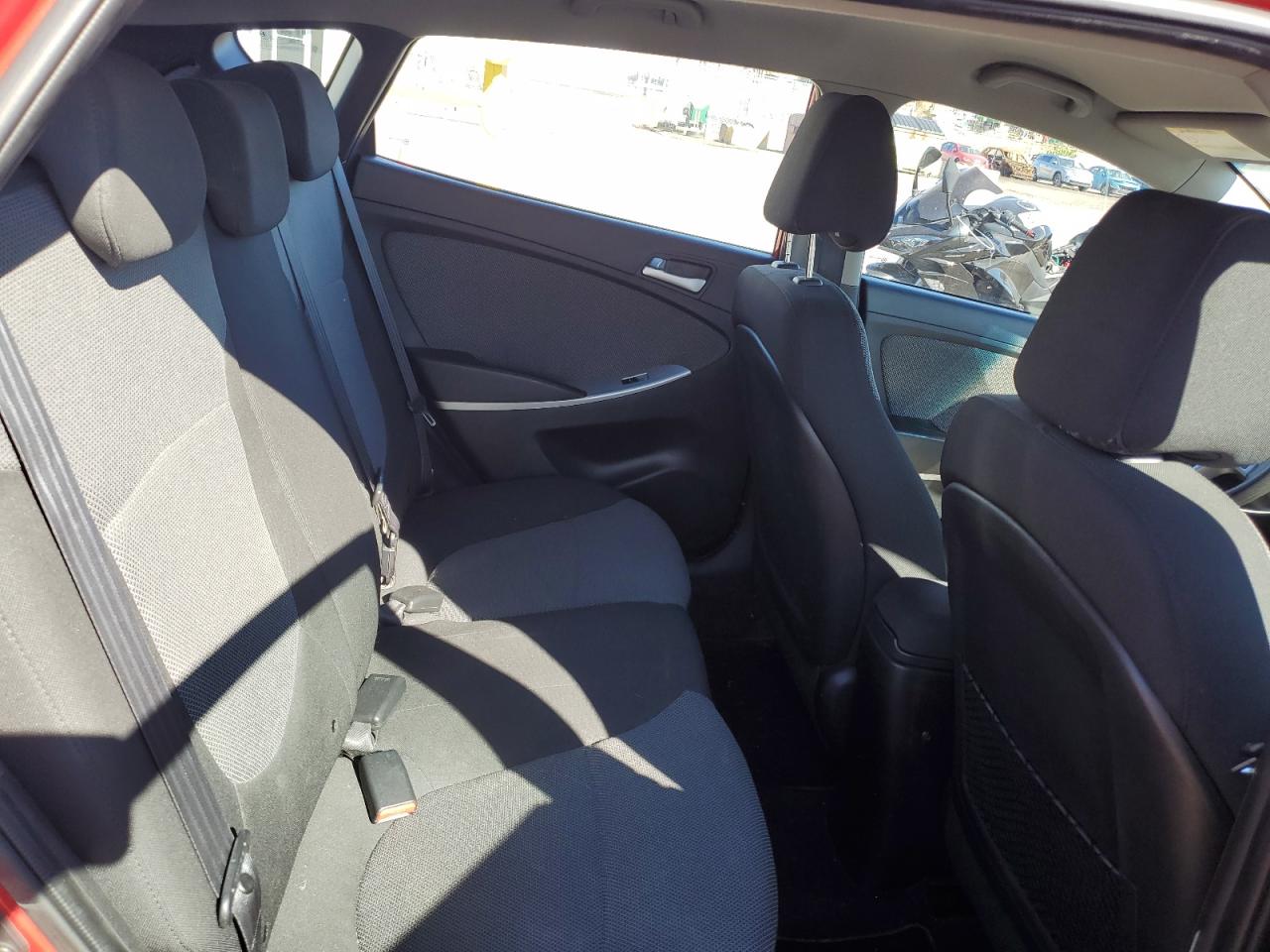 2013 Hyundai Accent Gls VIN: KMHCT5AE4DU125945 Lot: 85083795