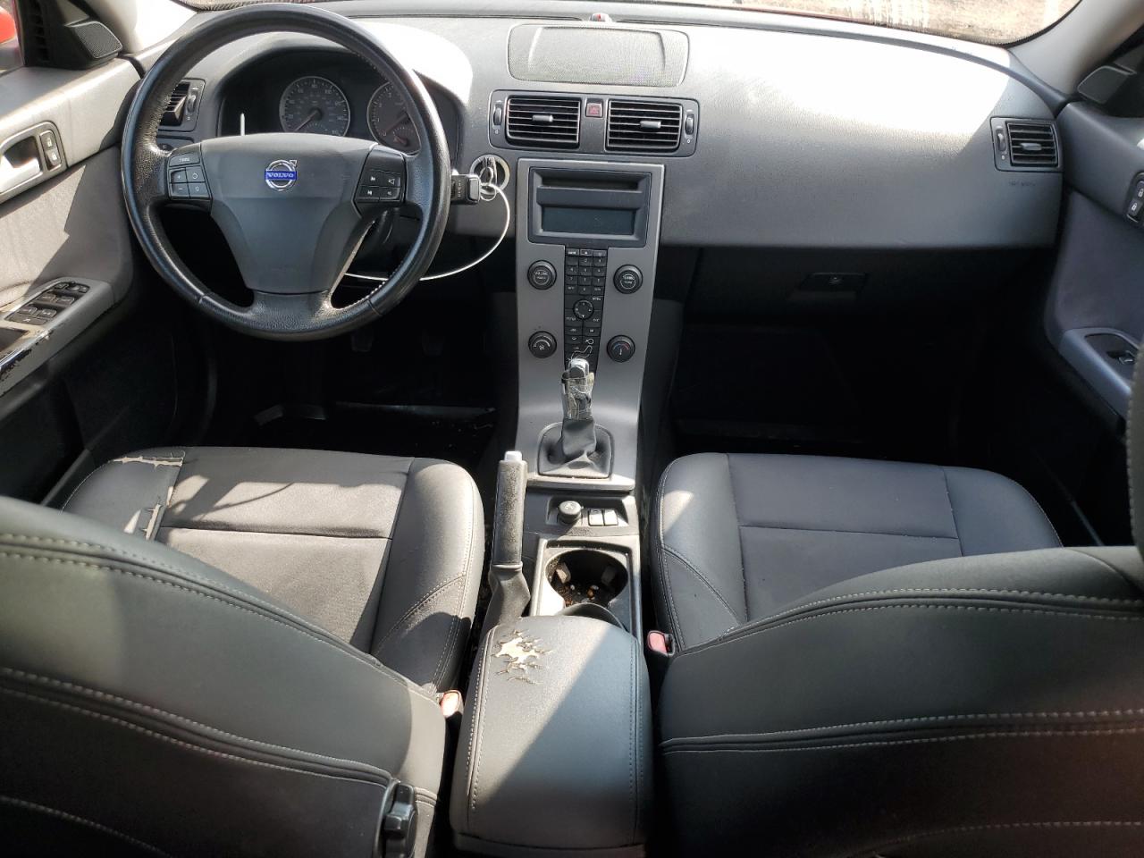 2005 Volvo S40 2.4I VIN: YV1MS382552083854 Lot: 86871015
