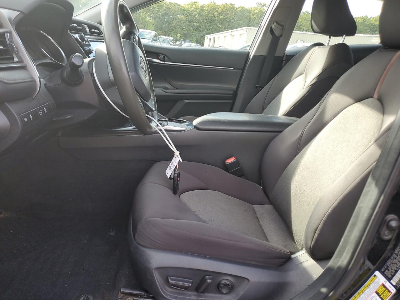 2020 Toyota Camry Le VIN: 4T1L11AK8LU911654 Lot: 85584375