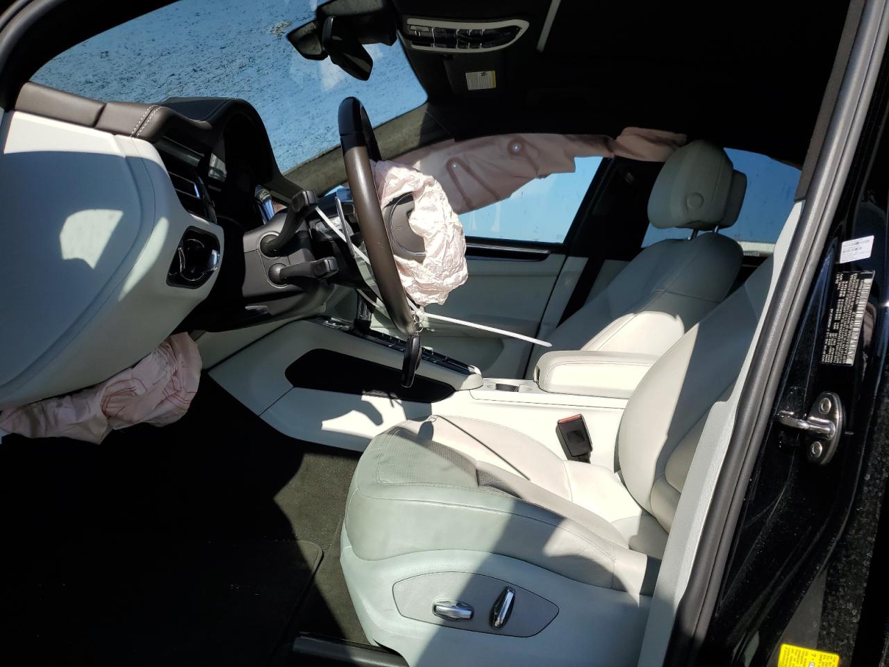 2021 Porsche Macan VIN: WP1AA2A55MLB09712 Lot: 84989055