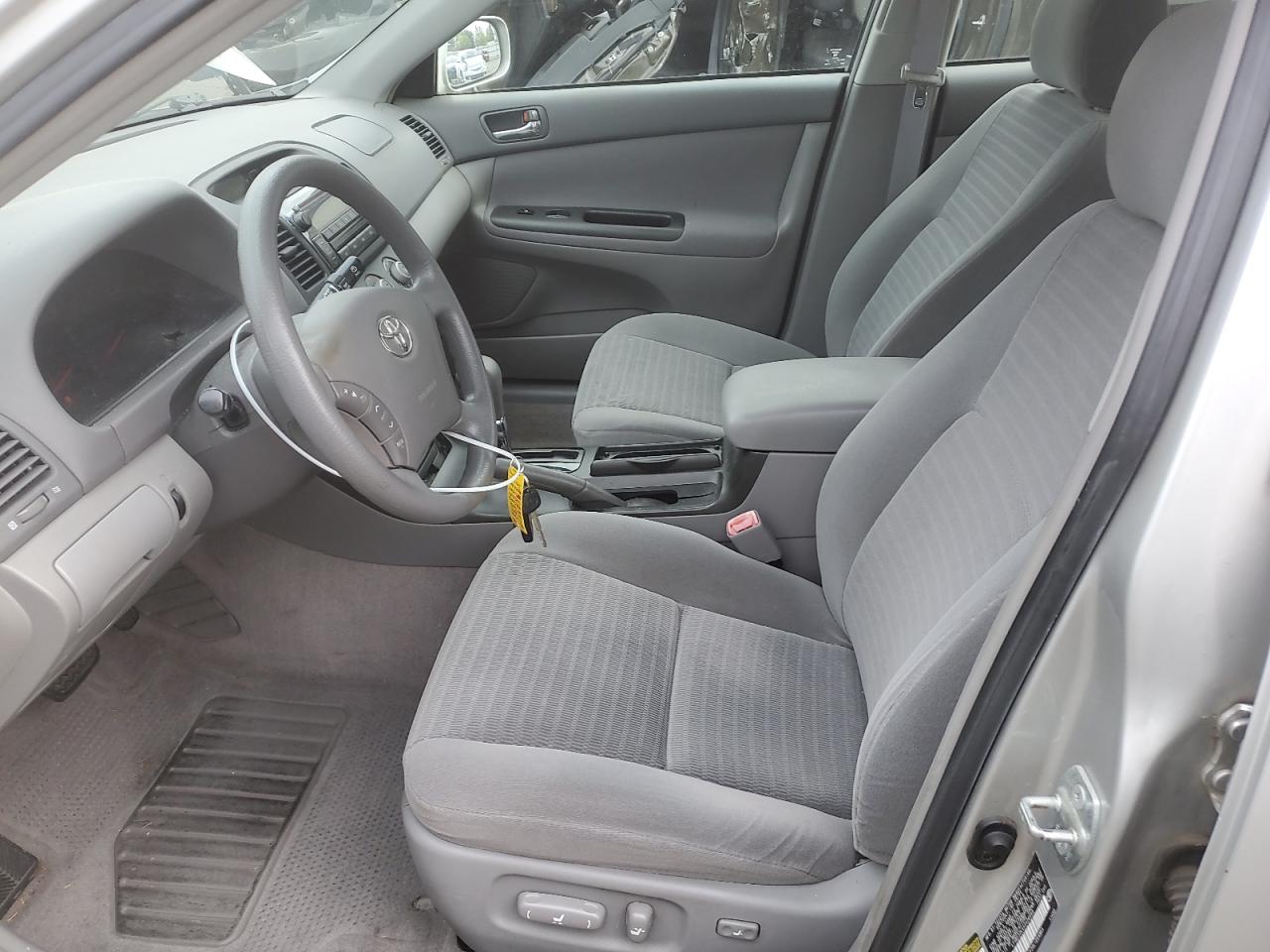 2005 Toyota Camry Le VIN: 4T1BE32K45U406689 Lot: 85687225