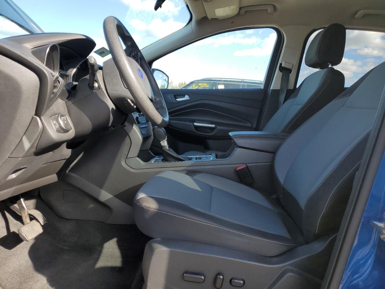 2017 Ford Escape Se VIN: 1FMCU0GDXHUC64224 Lot: 89643595