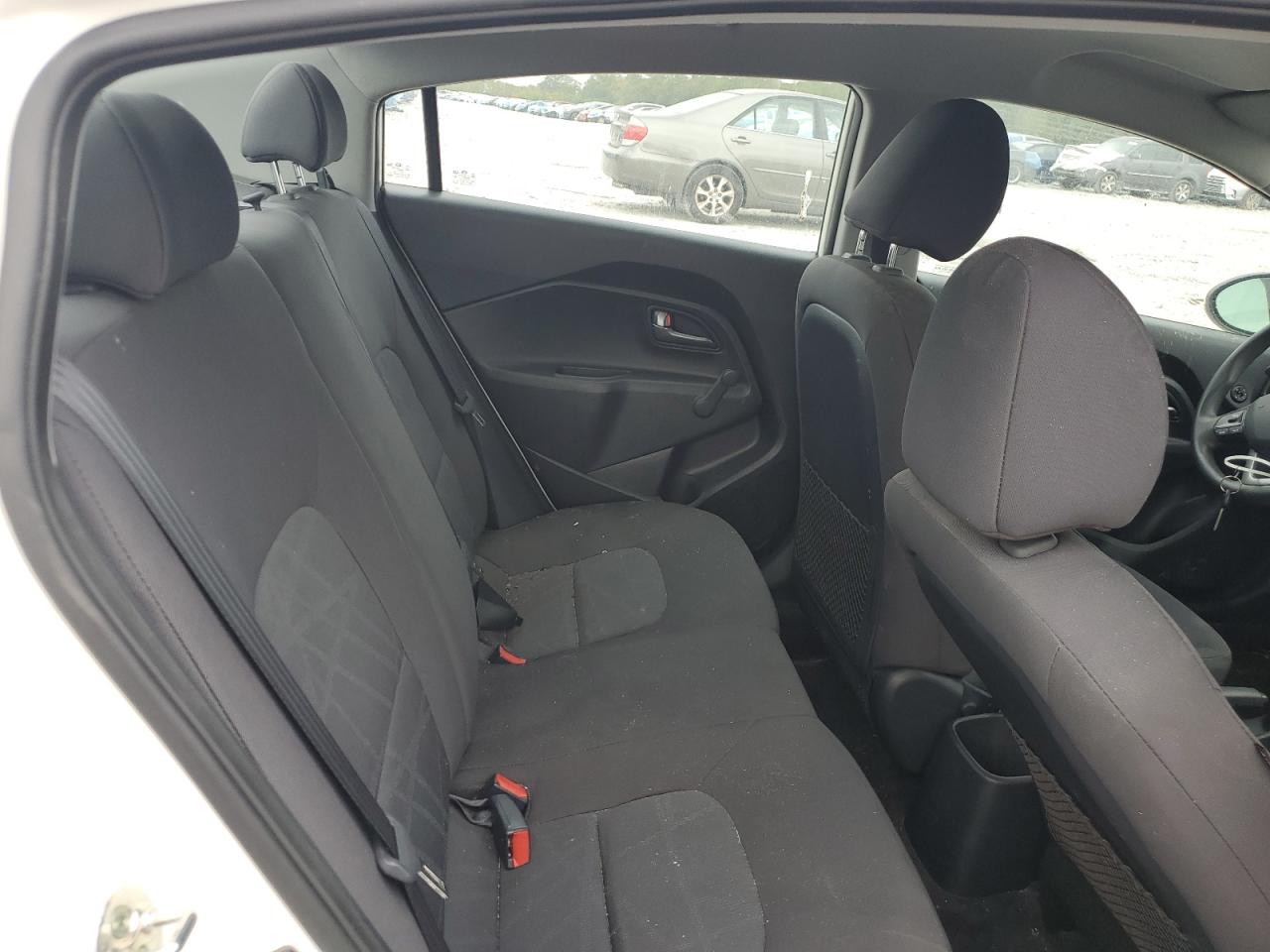 2015 Kia Rio Lx VIN: KNADM4A3XF6442406 Lot: 85558535