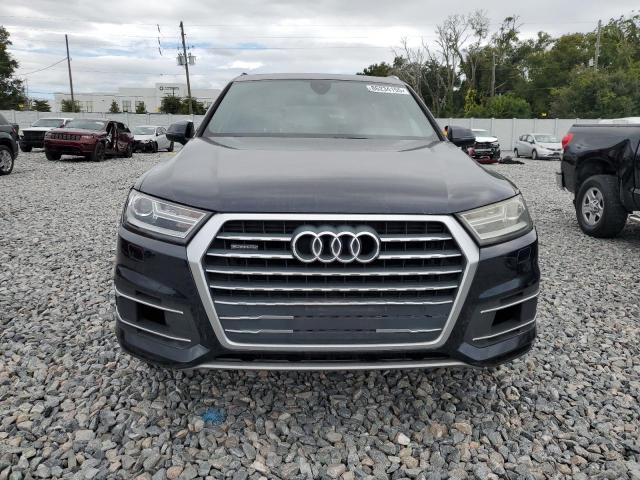 Паркетники AUDI Q7 2017 Черный