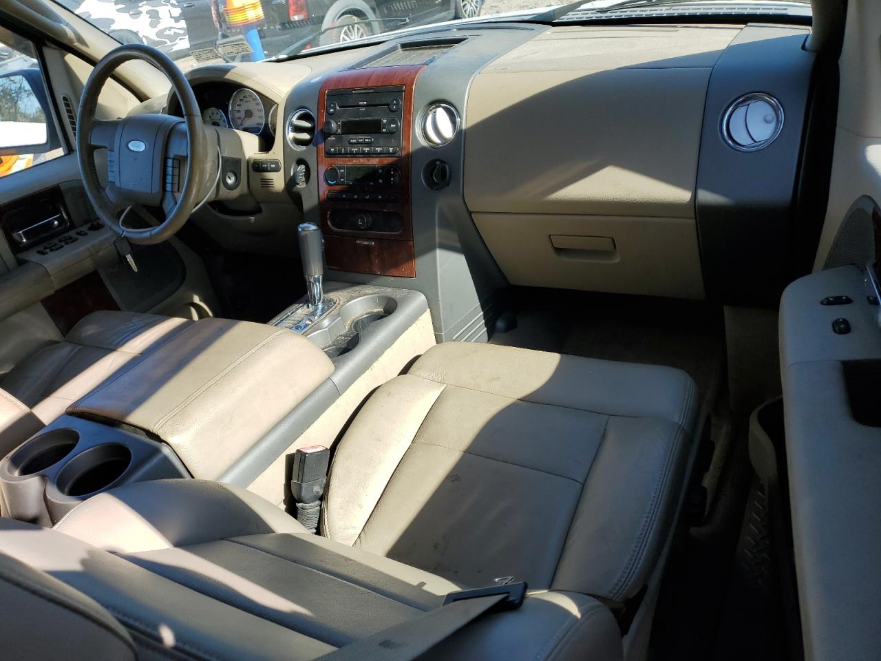 2005 Ford F150 VIN: 1FTPX14545FA55240 Lot: 85913205