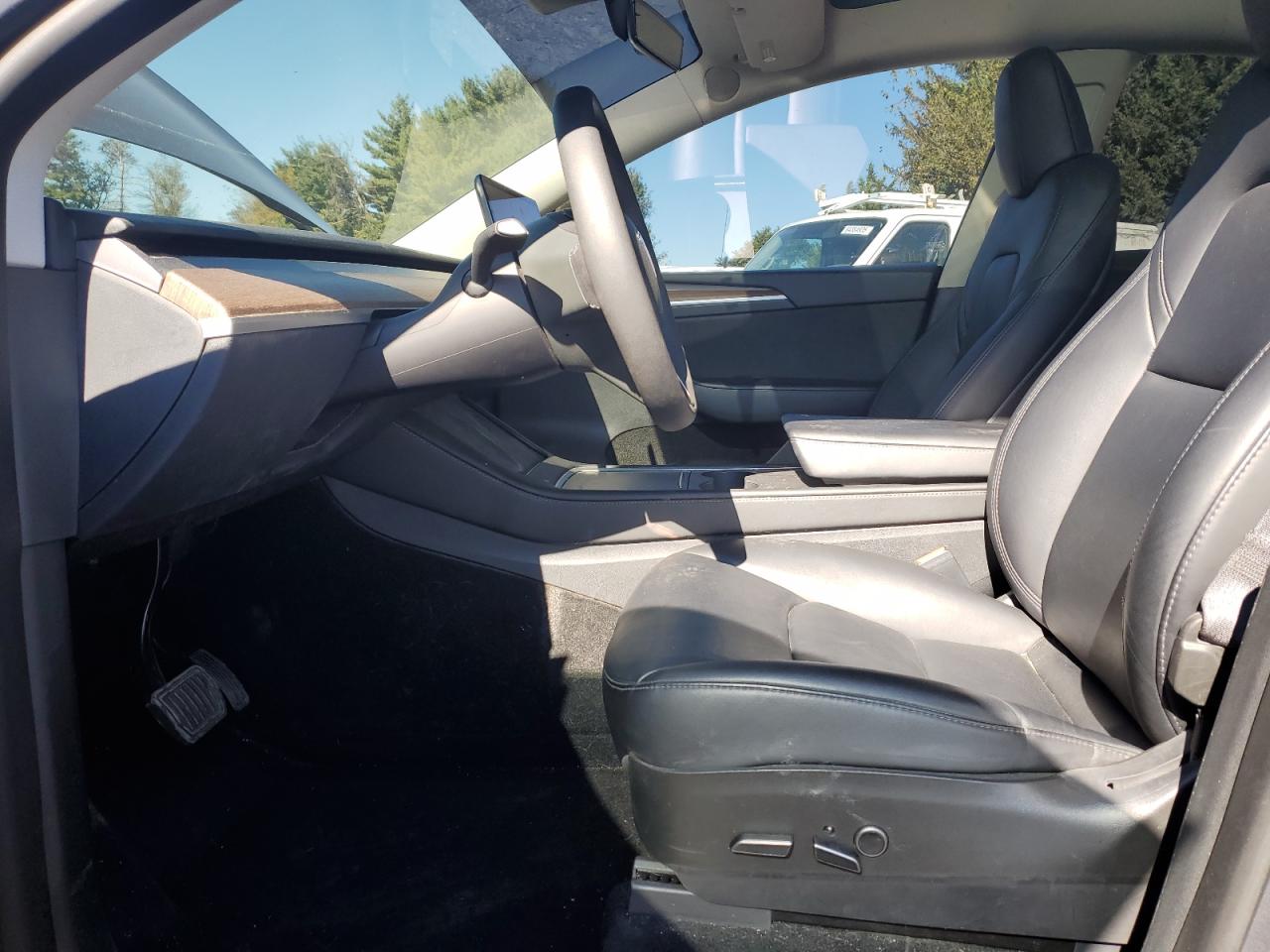 2023 Tesla Model Y VIN: 7SAYGAEE0PF706991 Lot: 85282995