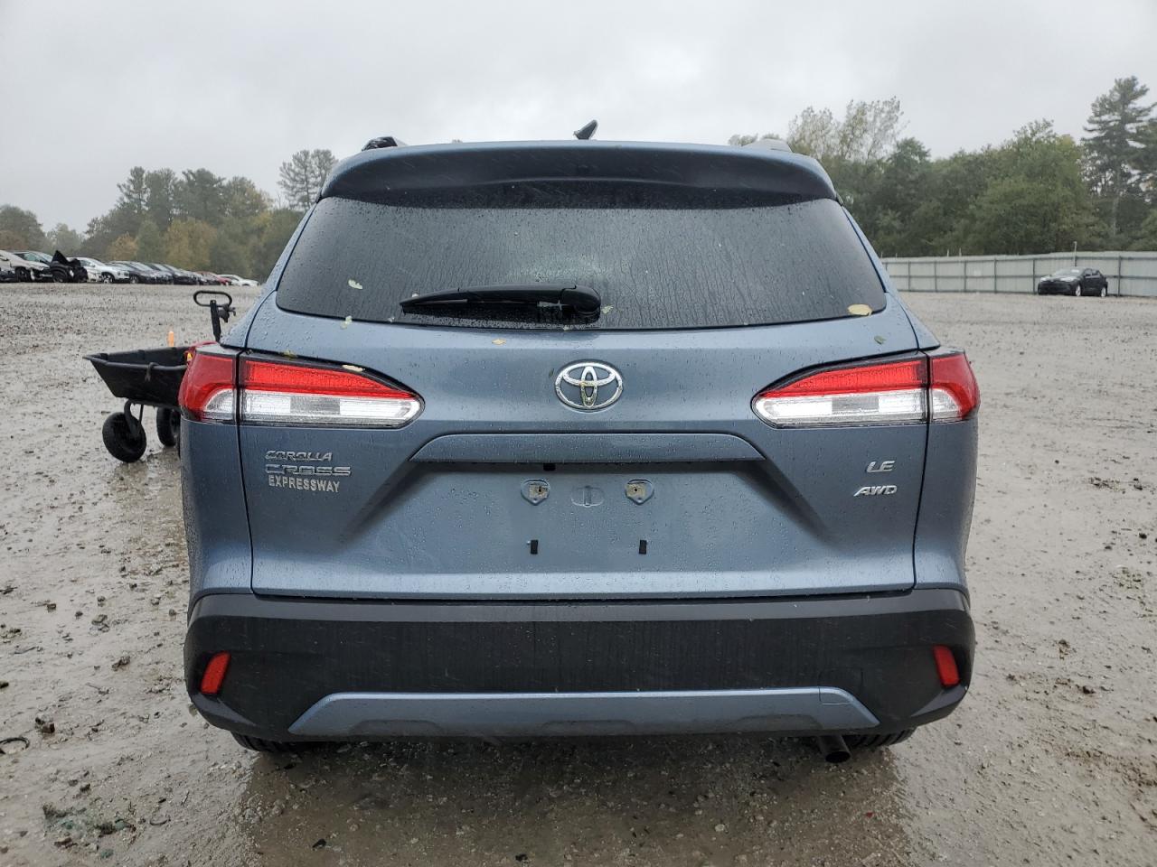 2024 Toyota Corolla Cross Le VIN: 7MUCAABG1RV098045 Lot: 84884185