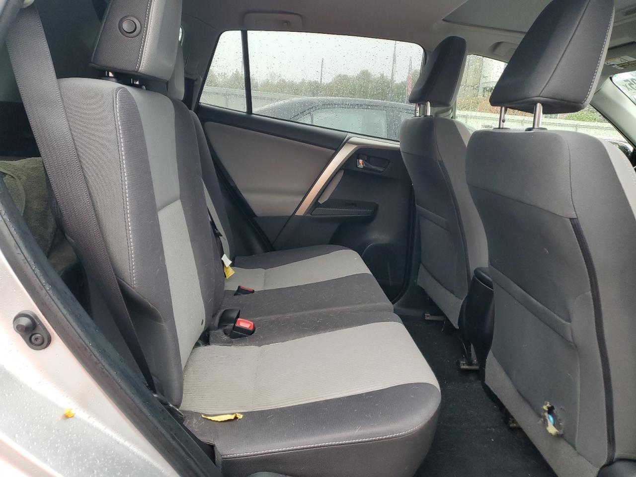 2015 Toyota Rav4 Xle VIN: JTMRFREV3FJ049839 Lot: 85293105