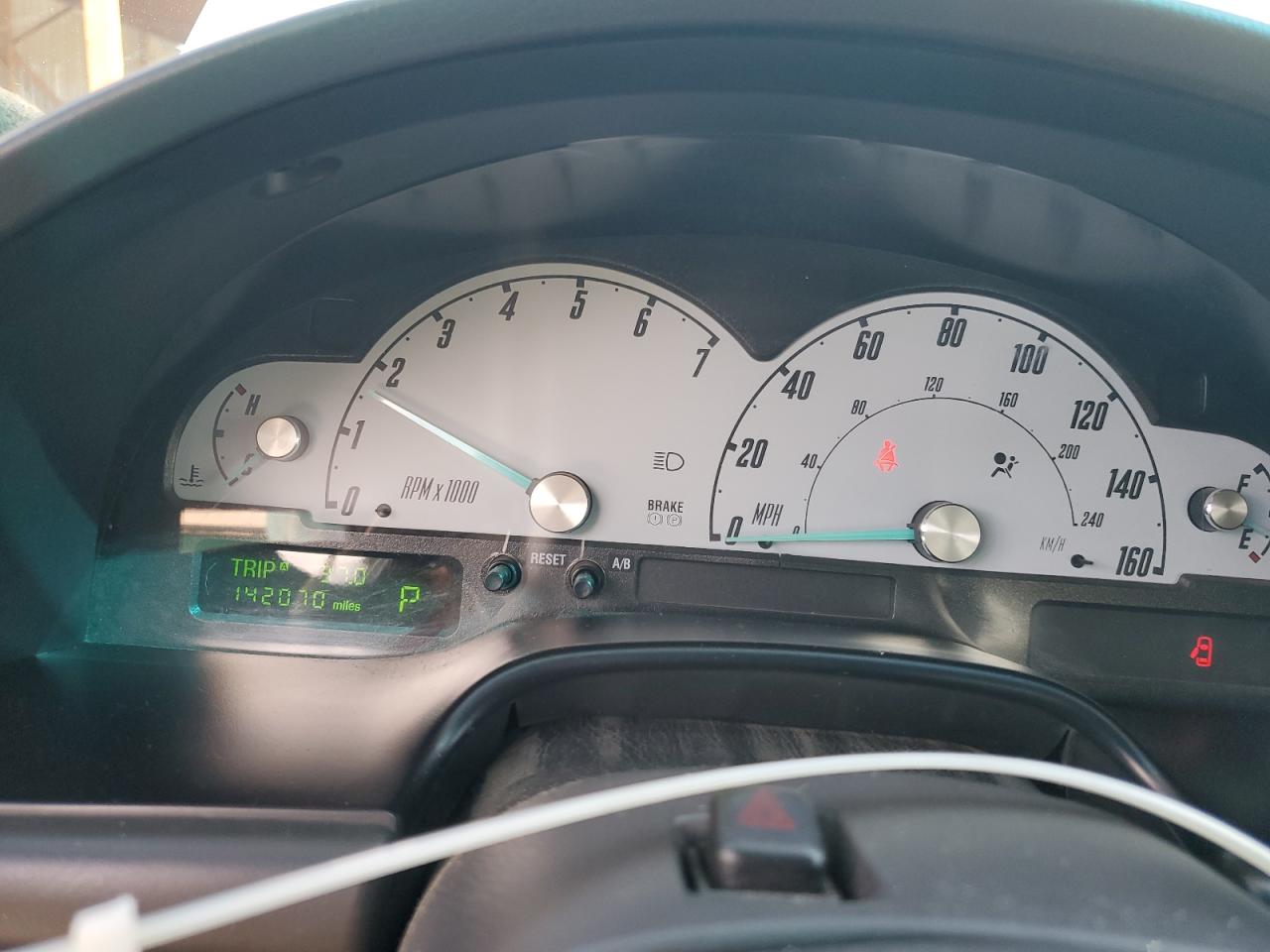 2002 Ford Thunderbird VIN: 1FAHP60A02Y131367 Lot: 81976065