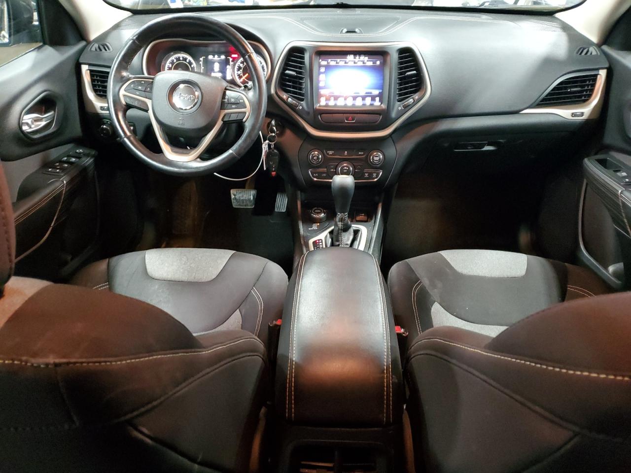 2014 Jeep Cherokee Latitude VIN: 1C4PJMCS8EW285454 Lot: 86701635