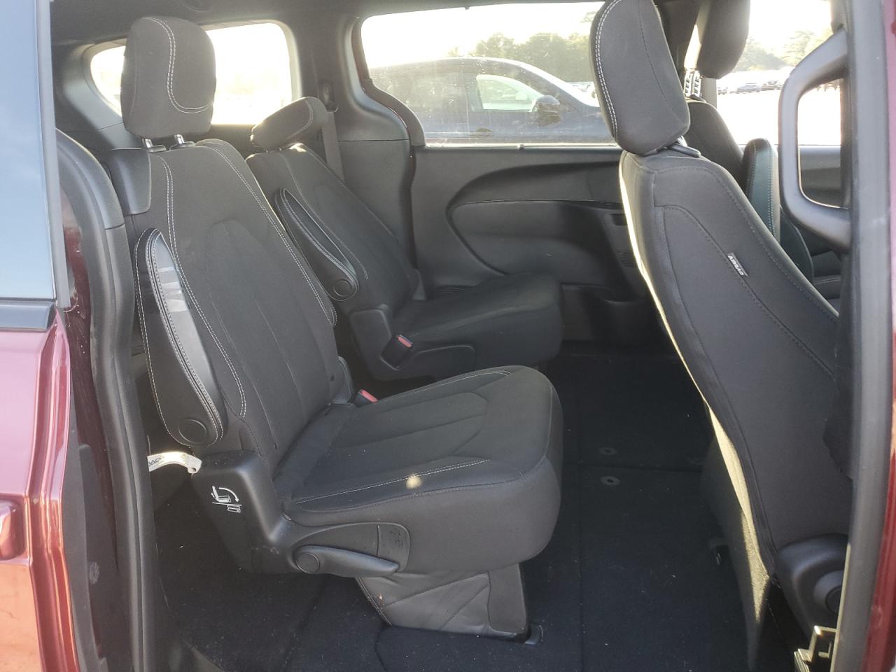 2021 Chrysler Pacifica Touring VIN: 2C4RC1FG1MR559741 Lot: 89641725