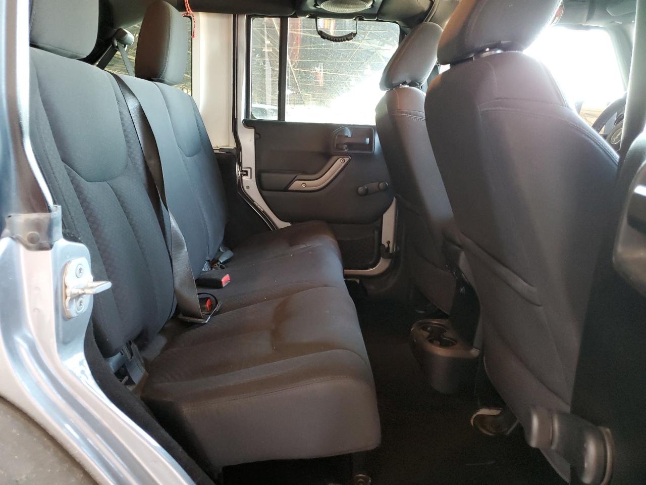 2013 Jeep Wrangler Unlimited Sport VIN: 1C4BJWDG6DL705776 Lot: 90877815