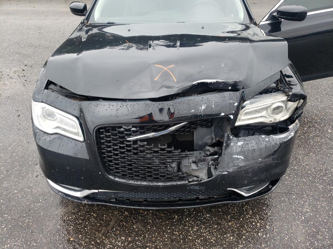 2016 Chrysler 300 Limited VIN: 2C3CCAAG5GH161587 Lot: 90617415