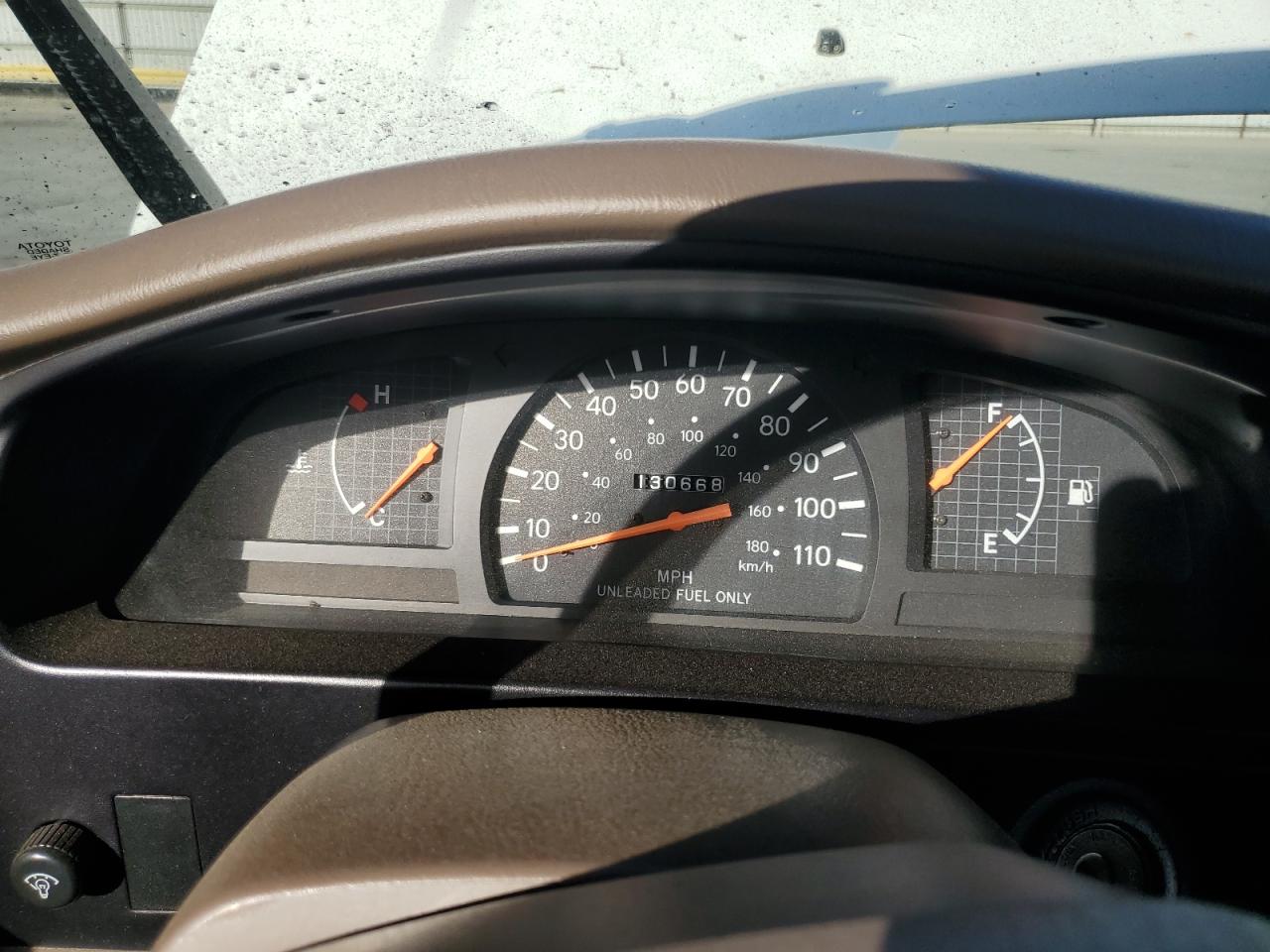 2000 Toyota Tacoma Xtracab VIN: 5TEVL52NXYZ695540 Lot: 82296255