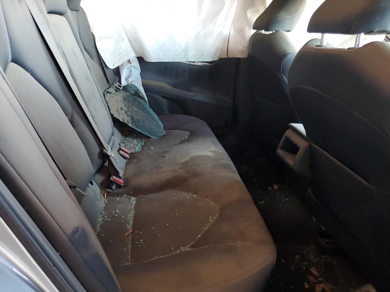 2021 Toyota Camry Le VIN: 4T1C11AKXMU402702 Lot: 84175125