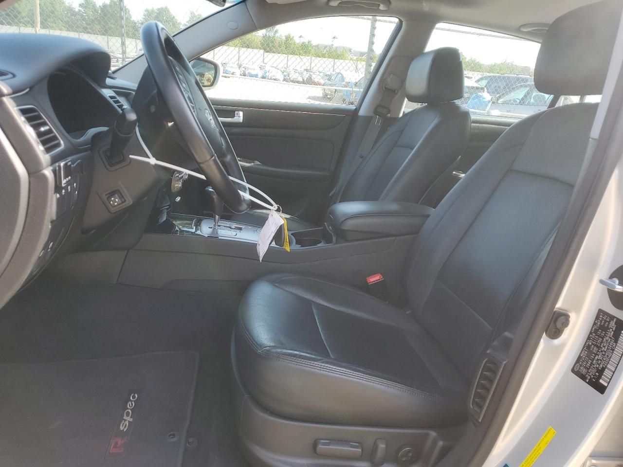 2013 Hyundai Genesis 5.0L VIN: KMHGC4DH6DU249927 Lot: 82187015