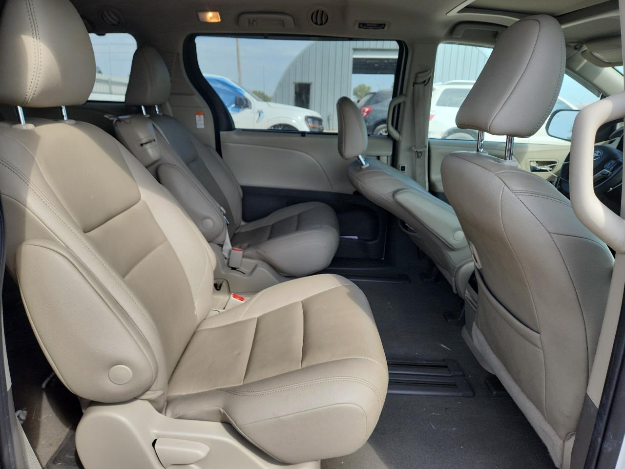 2020 Toyota Sienna Xle VIN: 5TDYZ3DC9LS042036 Lot: 81950825