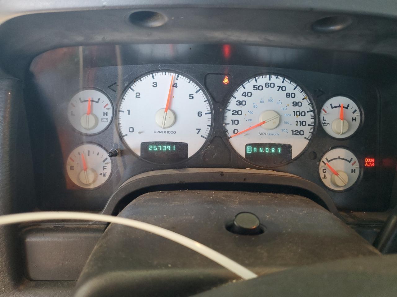 2004 Dodge Ram 1500 St VIN: 1D7HA18D64S624740 Lot: 82287345