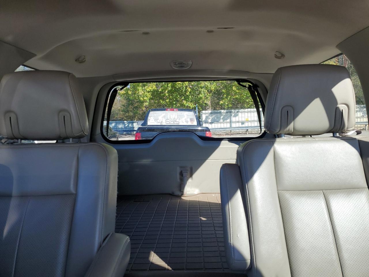 2011 Ford Expedition Limited VIN: 1FMJU2A58BEF04165 Lot: 86285525