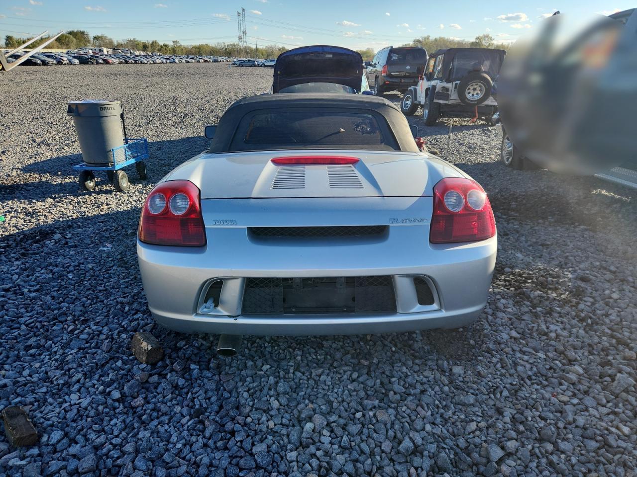 2003 Toyota Mr2 Spyder VIN: JTDFR320130056726 Lot: 90037165