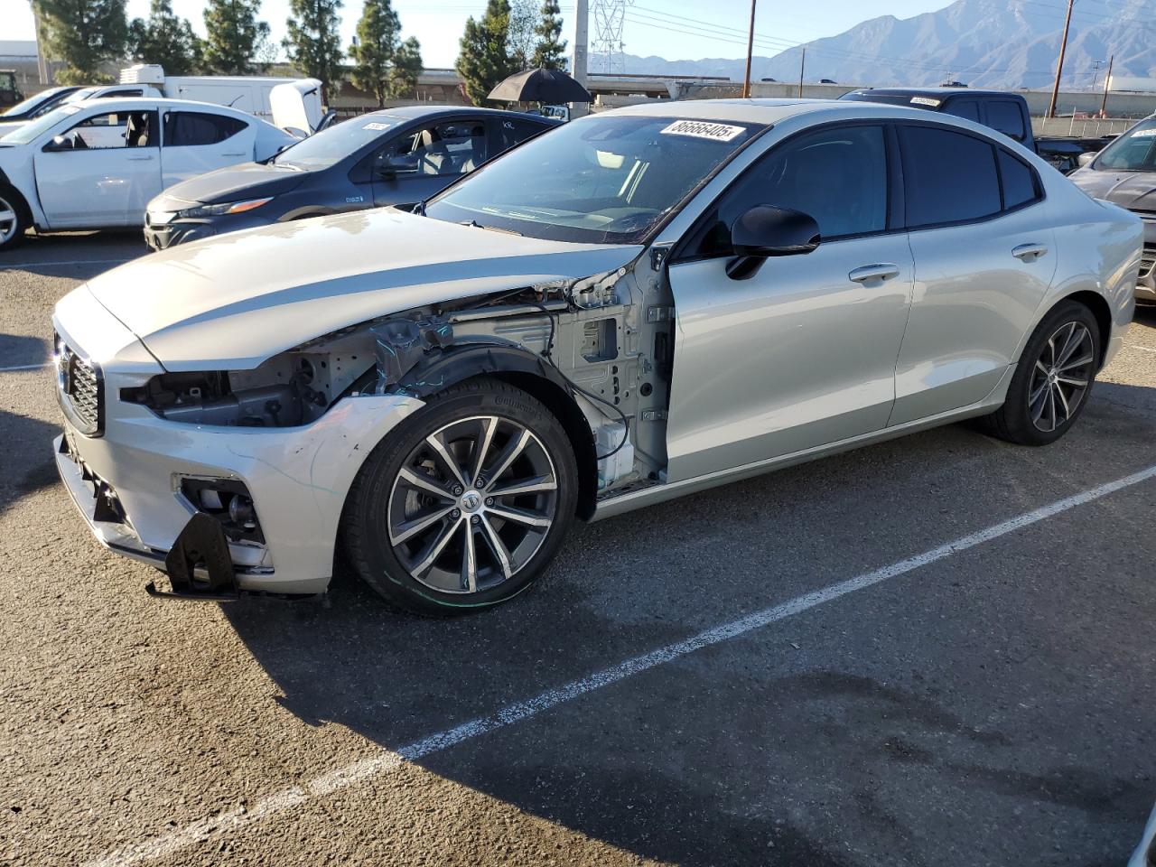 2021 Volvo S60 T5 R-Design