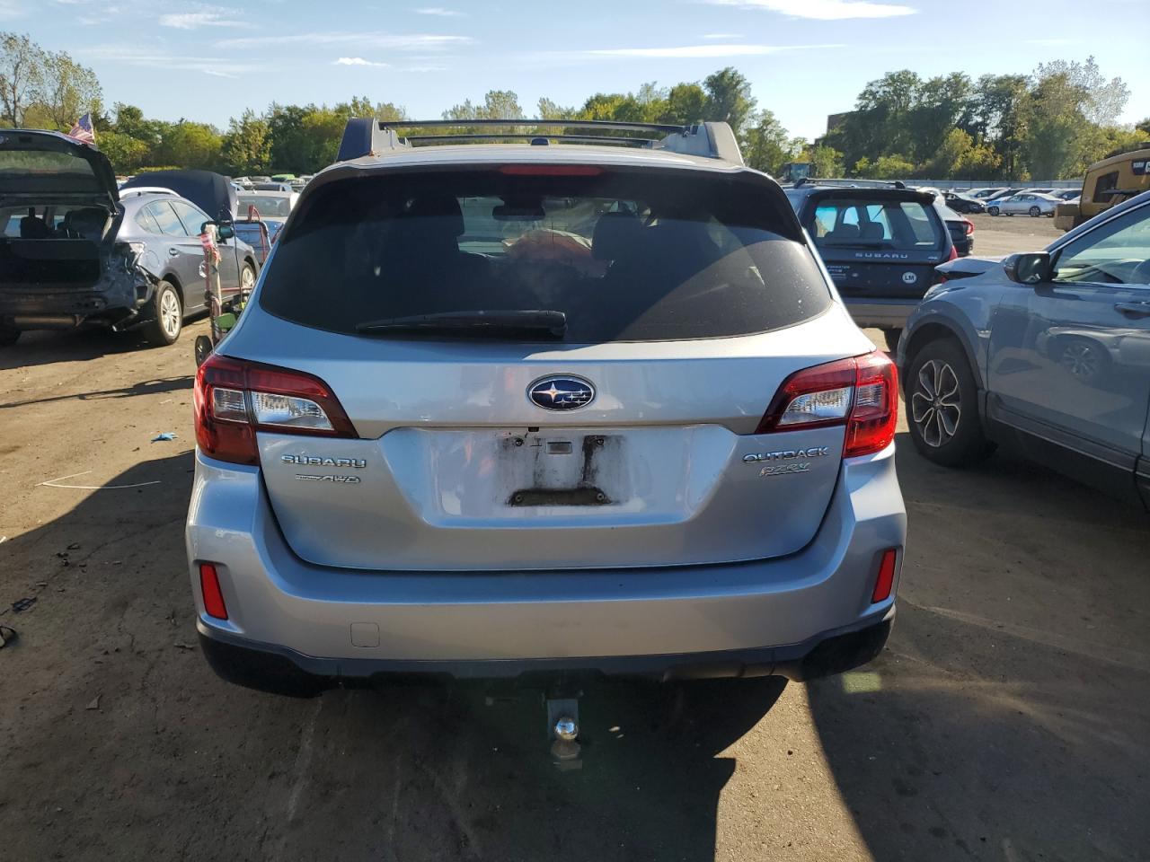 2015 Subaru Outback 2.5I Limited VIN: 4S4BSALC1F3348150 Lot: 81994825