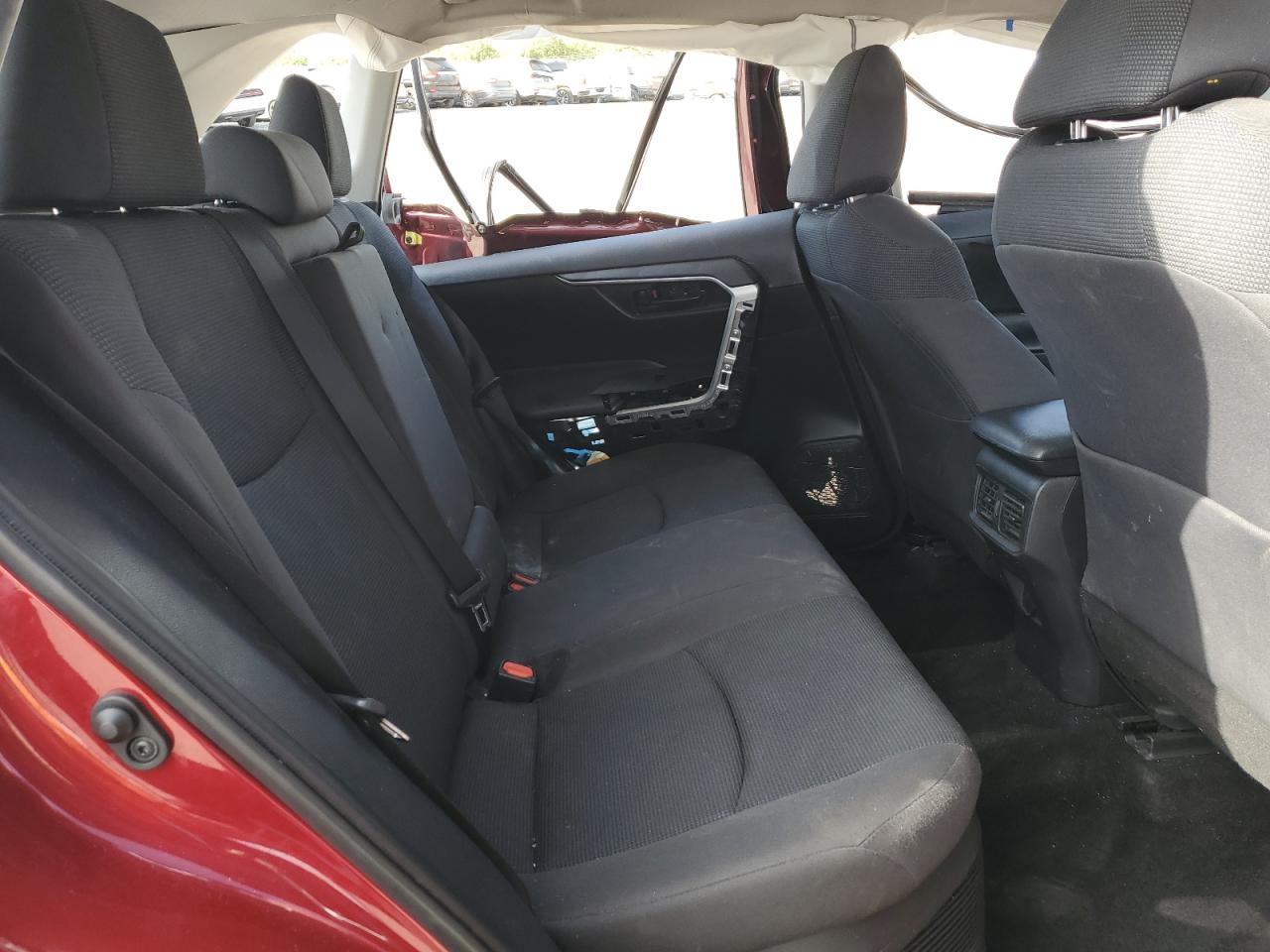 2020 Toyota Rav4 Le VIN: 2T3MWRFV9LW052220 Lot: 81958625