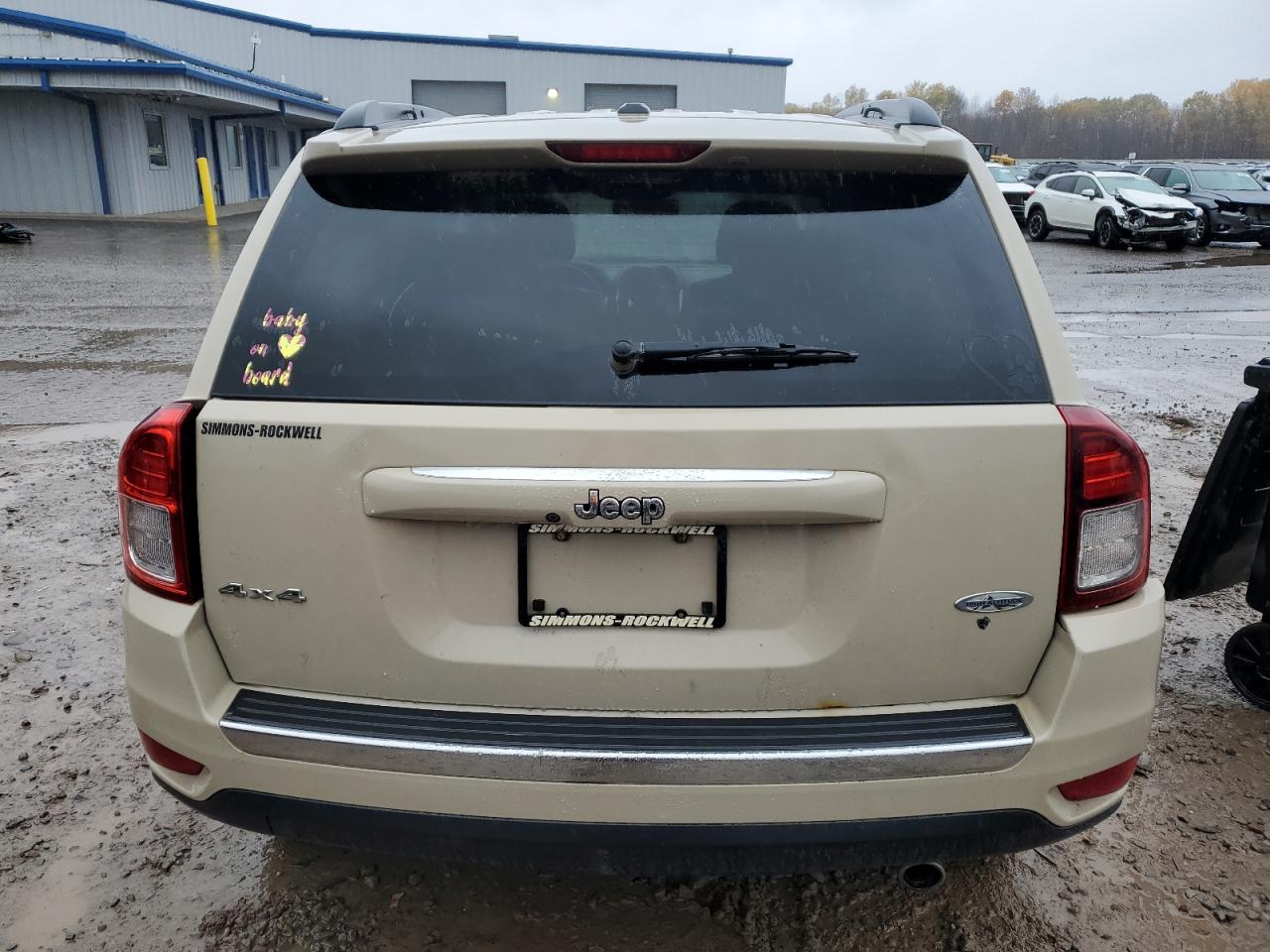 2016 Jeep Compass Latitude VIN: 1C4NJDEB0GD802751 Lot: 90602995