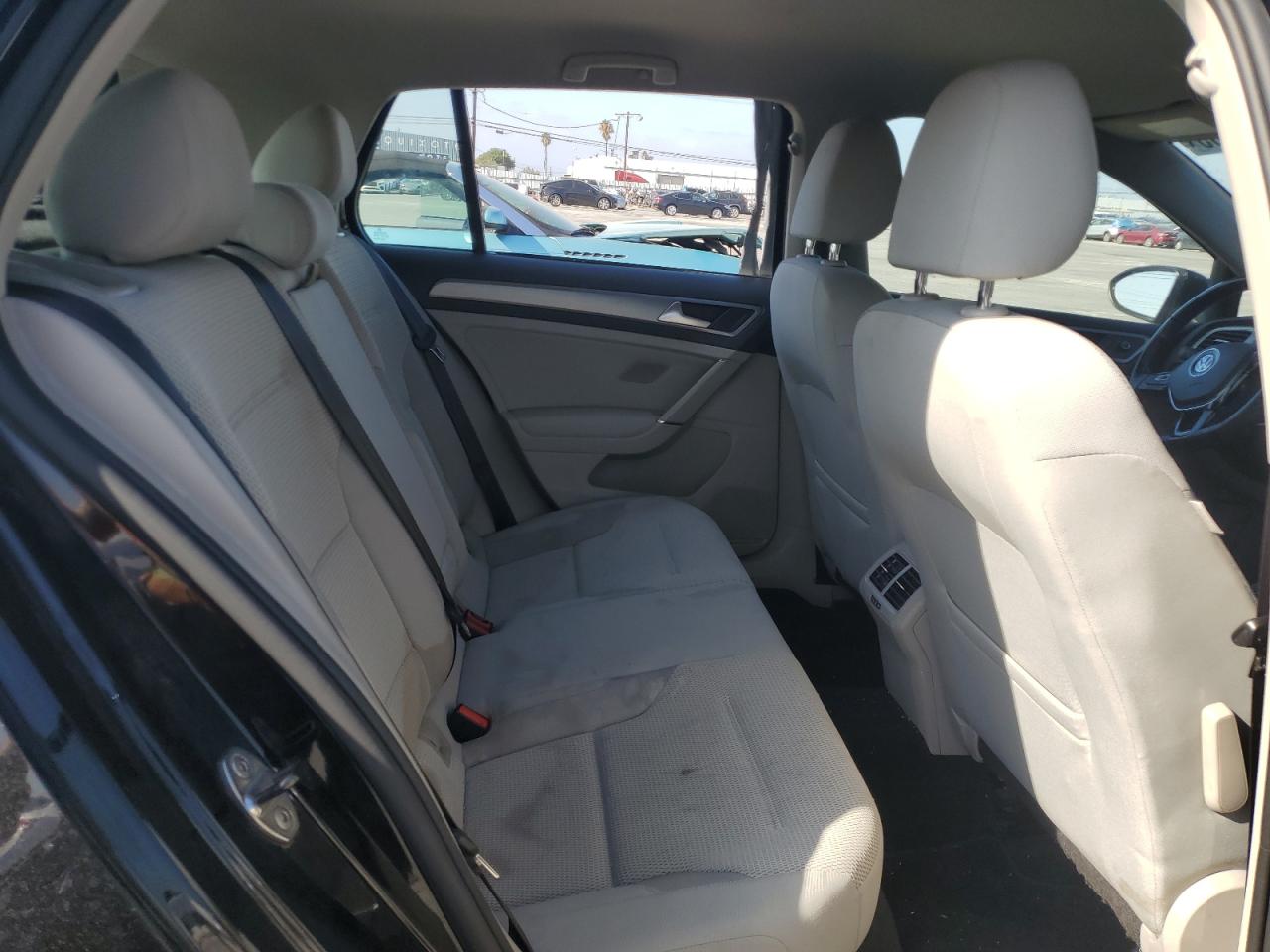 2017 Volkswagen Golf S VIN: 3VW117AU9HM030793 Lot: 81954505