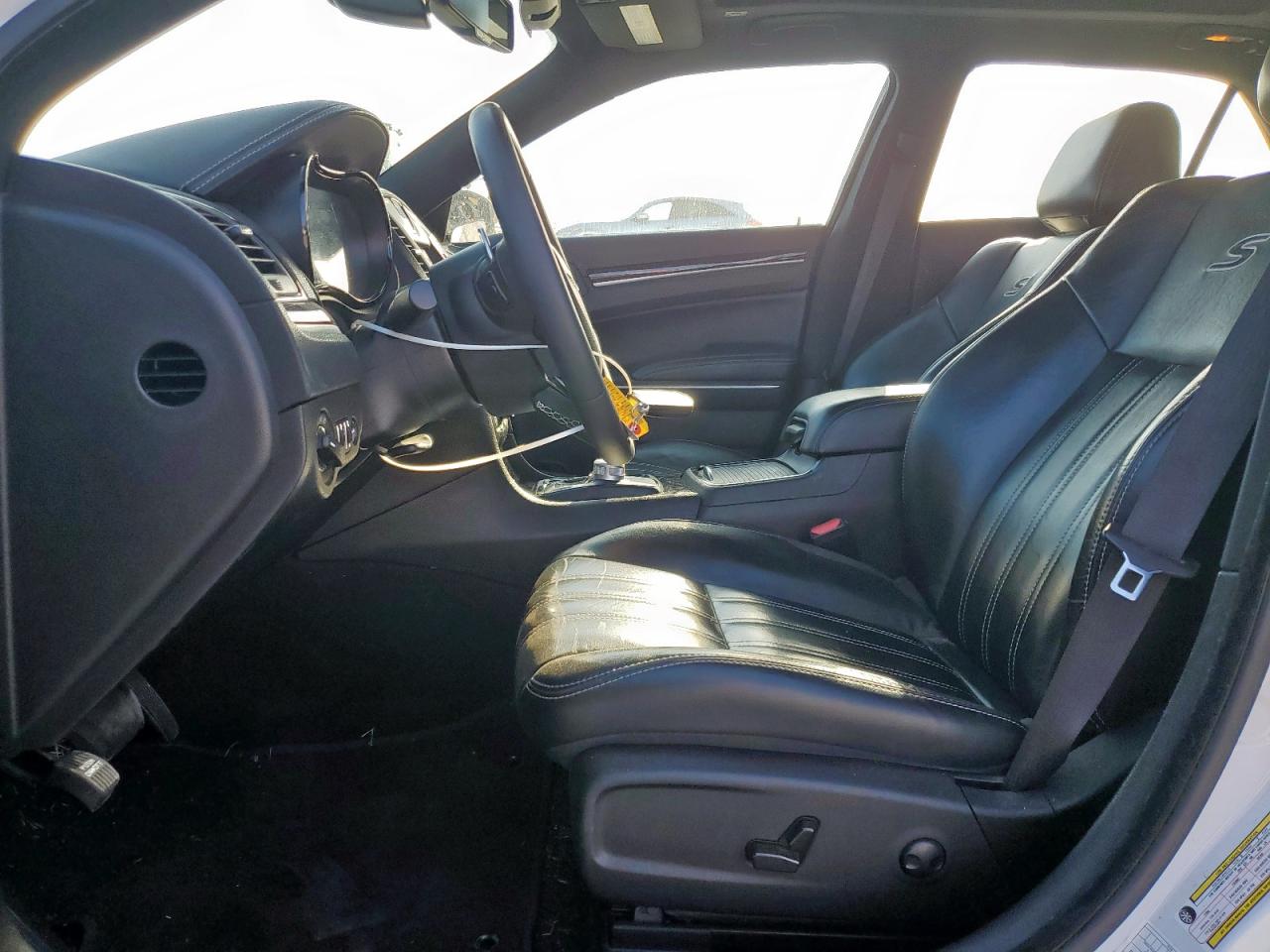 2022 Chrysler 300 S VIN: 2C3CCABG5NH225820 Lot: 85365515