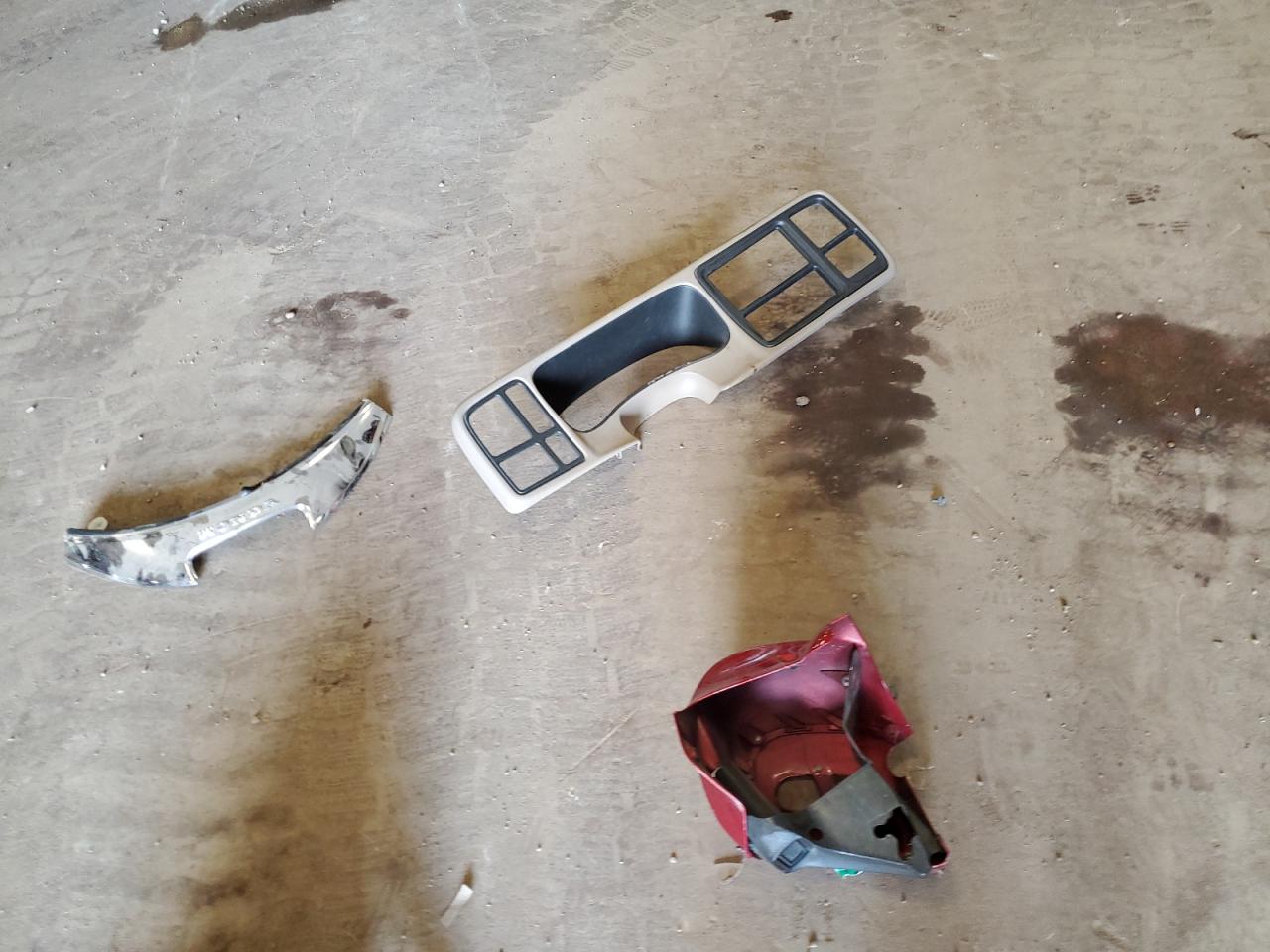 2005 Chevrolet Tahoe K1500 VIN: 1GNEK13T95J219298 Lot: 85477485