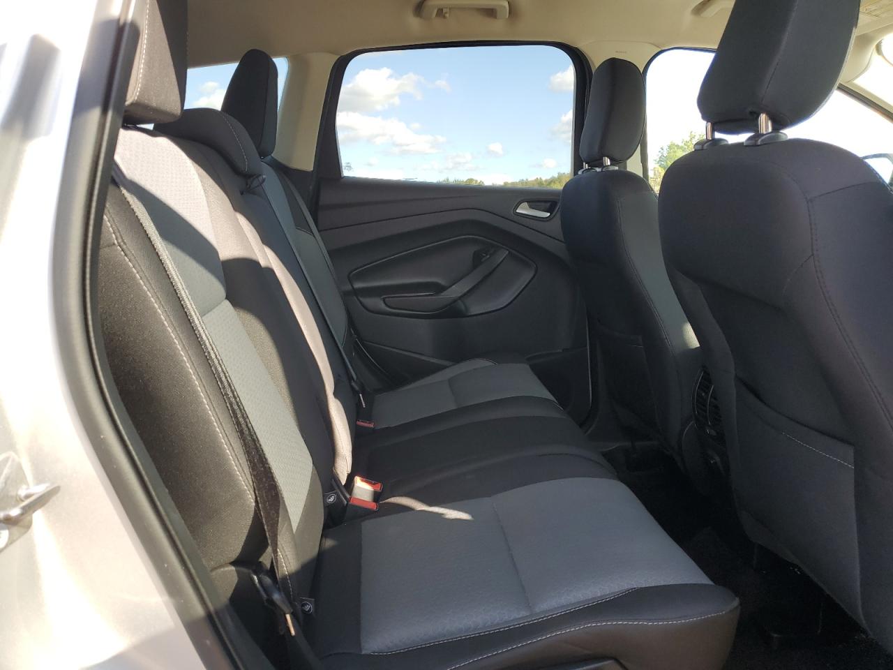 2018 Ford Escape Se VIN: 1FMCU0GDXJUD37999 Lot: 86109145