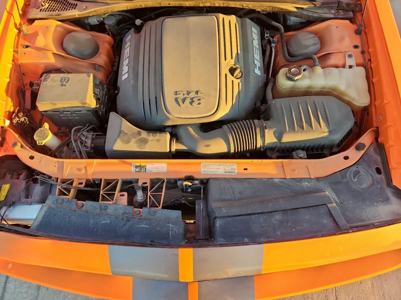 2014 Dodge Challenger R/T VIN: 2C3CDYBT5EH185354 Lot: 90142305