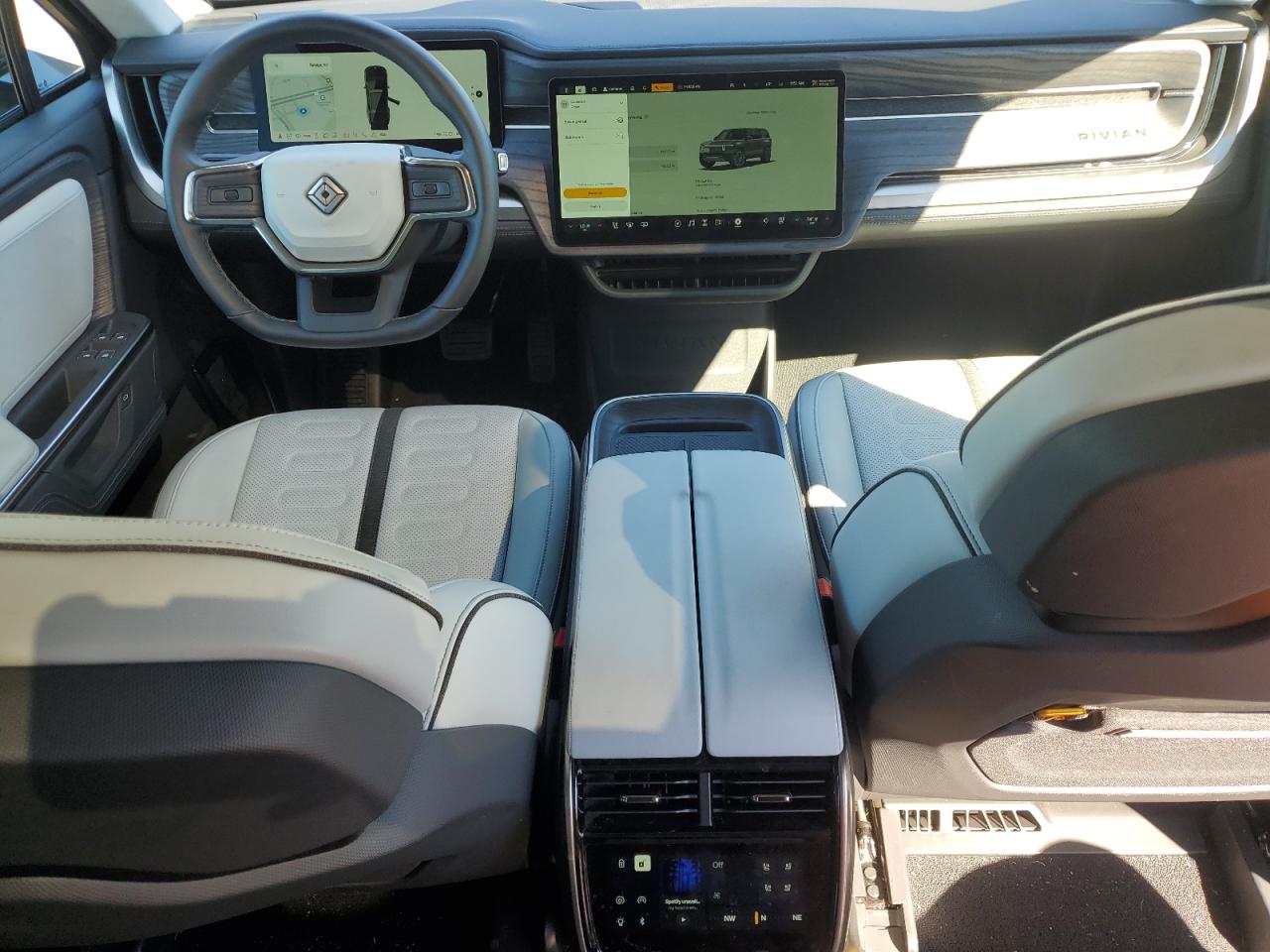 2025 Rivian R1S Adventure VIN: 7PDSGBBAXSN055611 Lot: 85348445