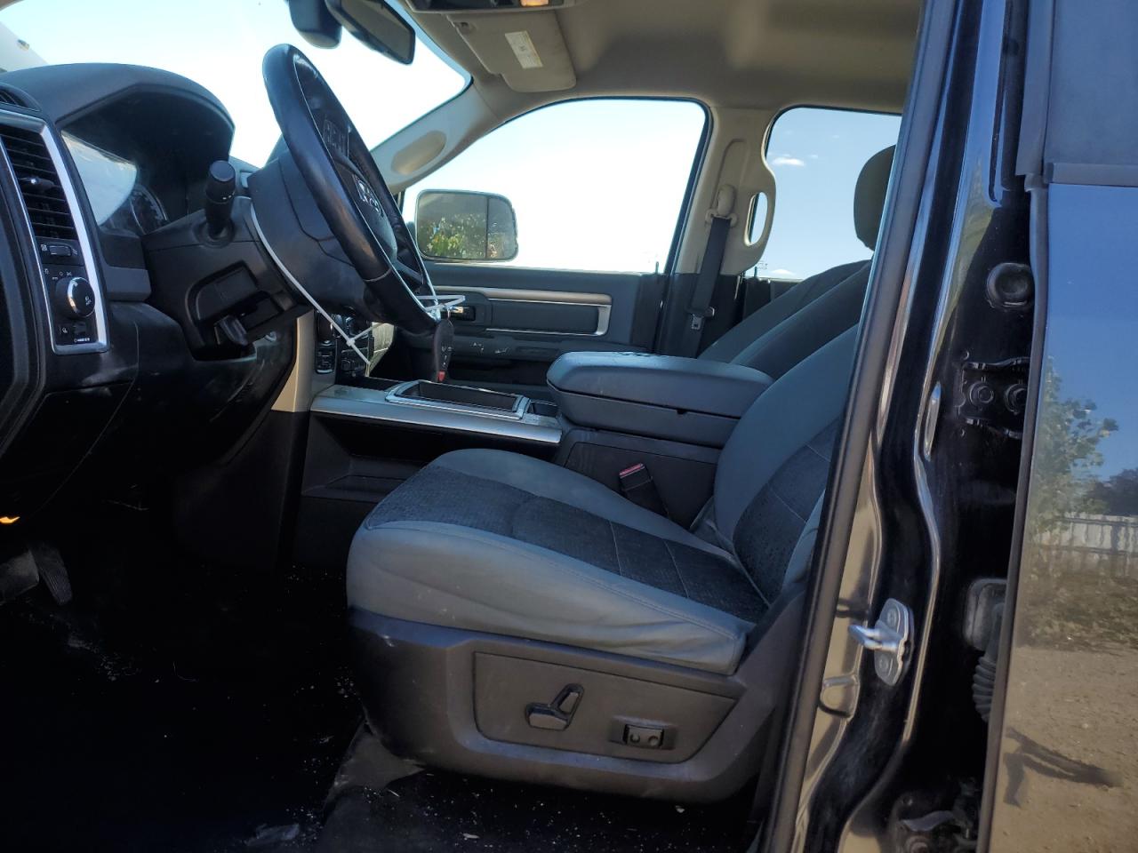 2015 Ram 1500 Slt VIN: 1C6RR7LM3FS575590 Lot: 85754595