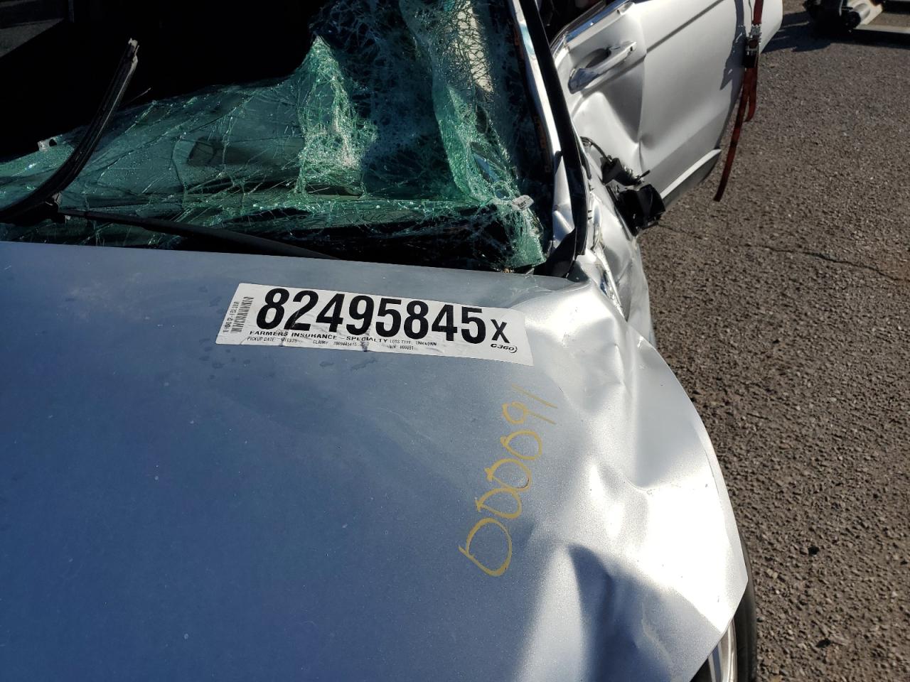 2010 Honda Cr-V Exl VIN: JHLRE4H7XAC000091 Lot: 82495845