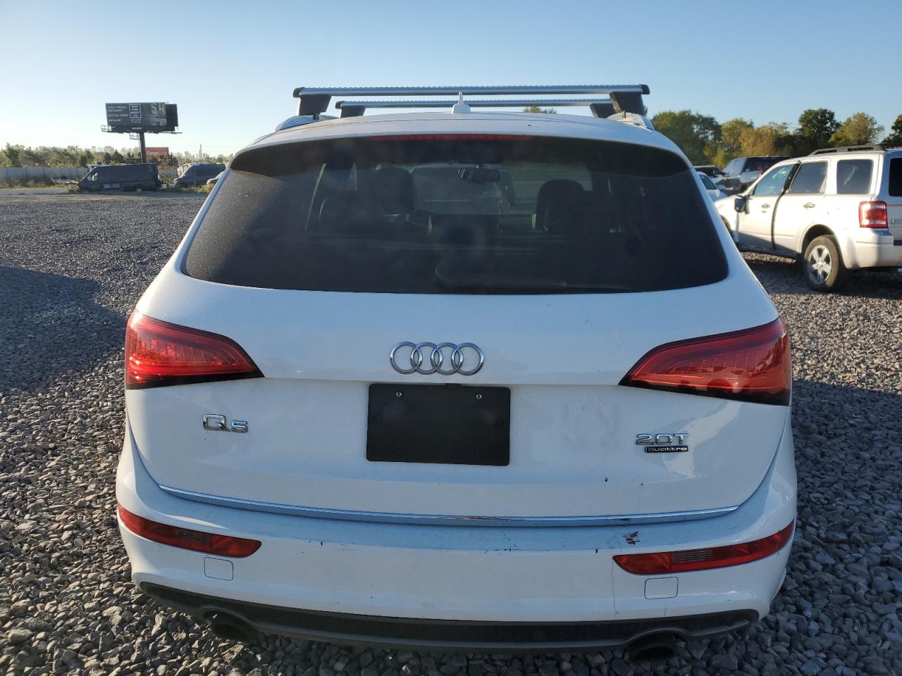 2017 Audi Q5 Premium Plus VIN: WA1M2AFP3HA063700 Lot: 82290975