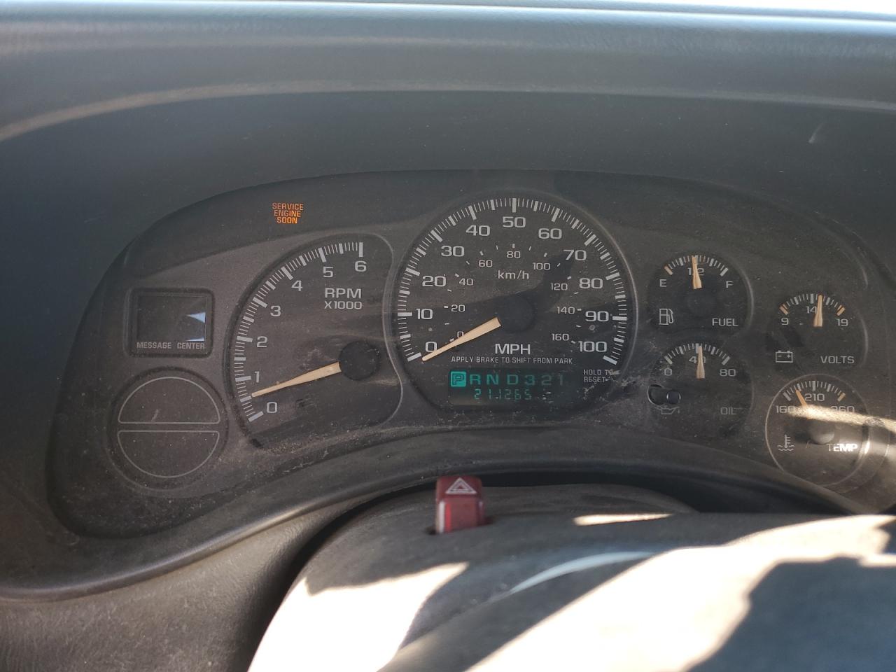 2002 Chevrolet Tahoe C1500 VIN: 1GNEC13V62R212045 Lot: 85407685