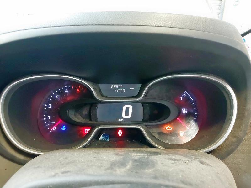 2017 RENAULT TRAFIC LL29 ENERGY DCI 125 SPORT NAV CREW VAN