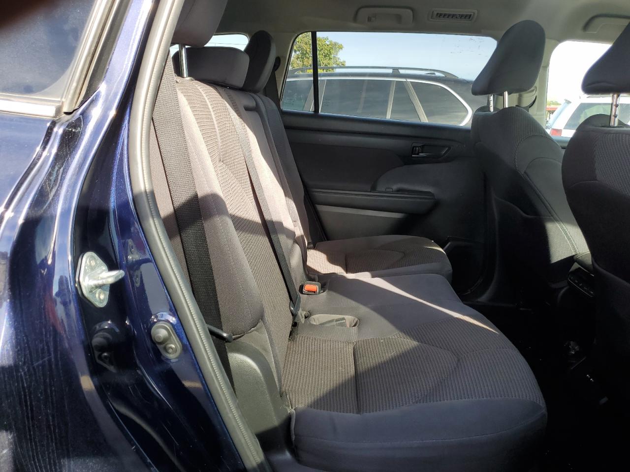 2021 Toyota Highlander L VIN: 5TDBZRBH2MS150569 Lot: 81734335